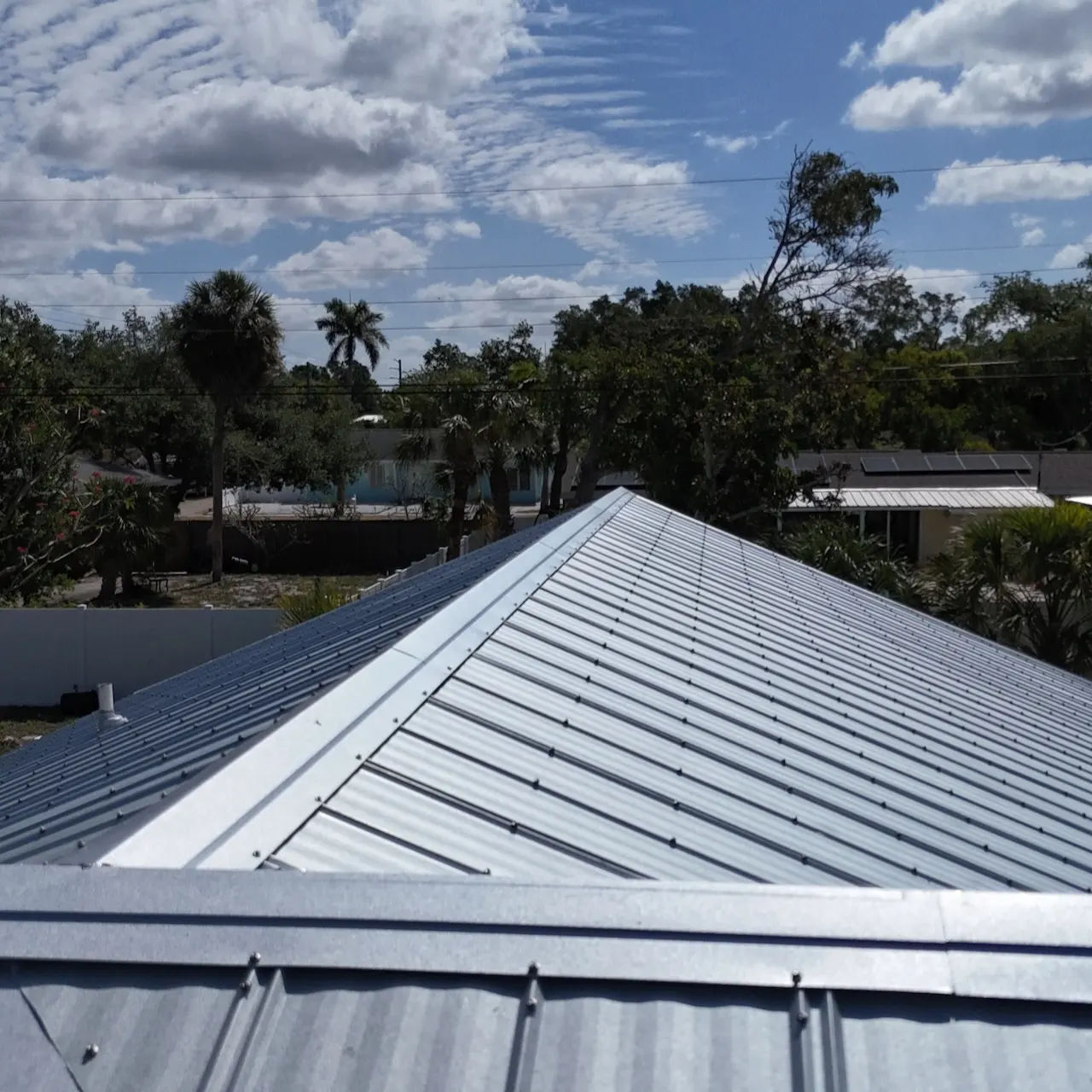 Roof Replace Icon Image by Roofing Logik in Bradenton Florida